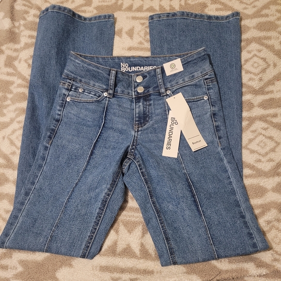 No Boundaries Denim - No Boundaries Bootcut Women's Blue Seam-Detail Jeans